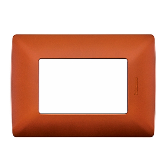 Imagen de PLACA RESINA 3 MOD TERRACOTA C/CHASIS BTICINO MX QZ4803M3BTR
